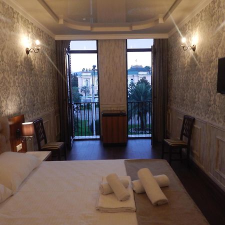 Melini Boutique Hotel Batumi Exteriör bild