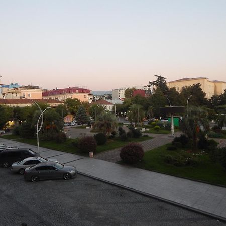 Melini Boutique Hotel Batumi Exteriör bild