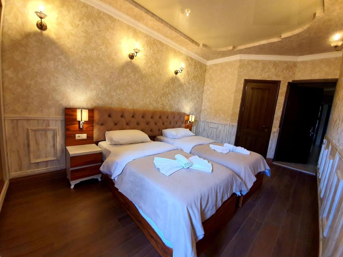 Melini Boutique Hotel Batumi Exteriör bild